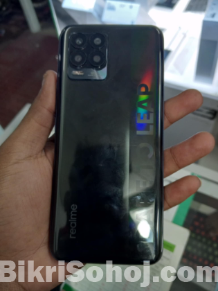Realme 8